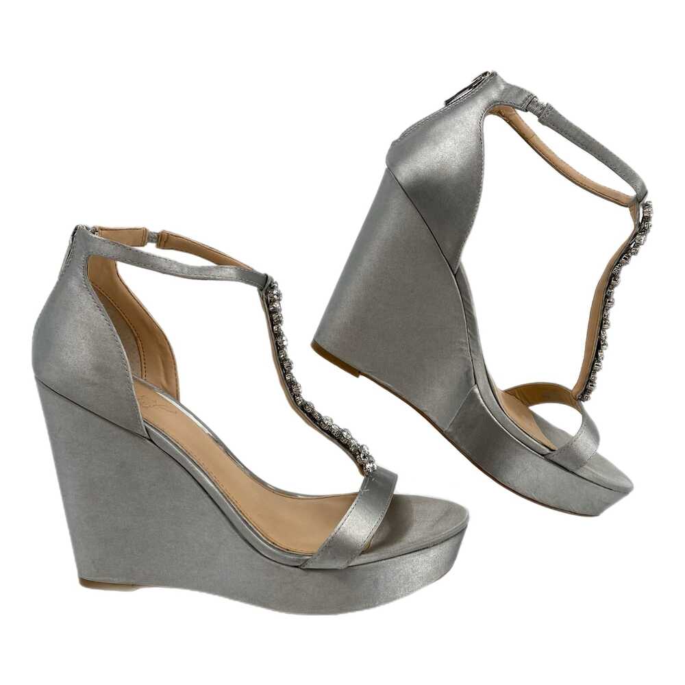 Badgley Mischka Silver Rhinestone Wedge Heels | Size 8